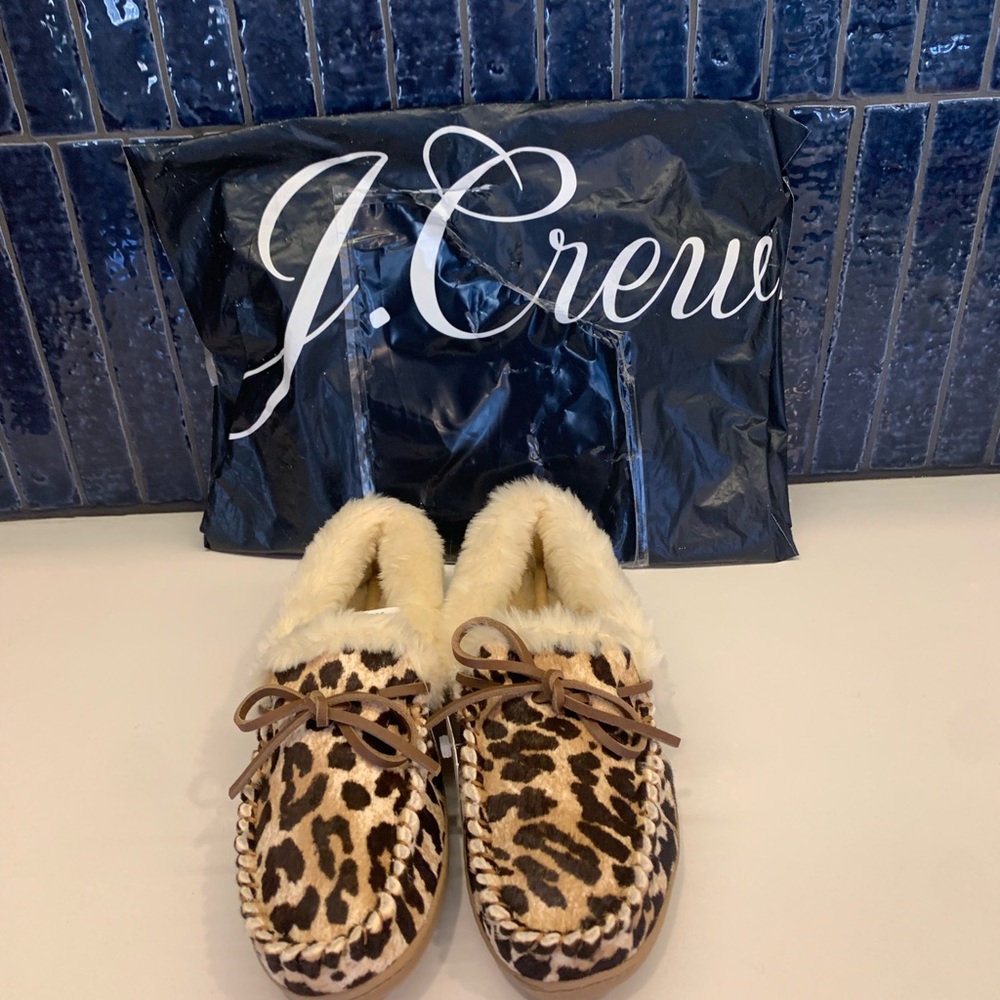 JCrew women's leopard moccasin calf hair slippers women's - Size 8